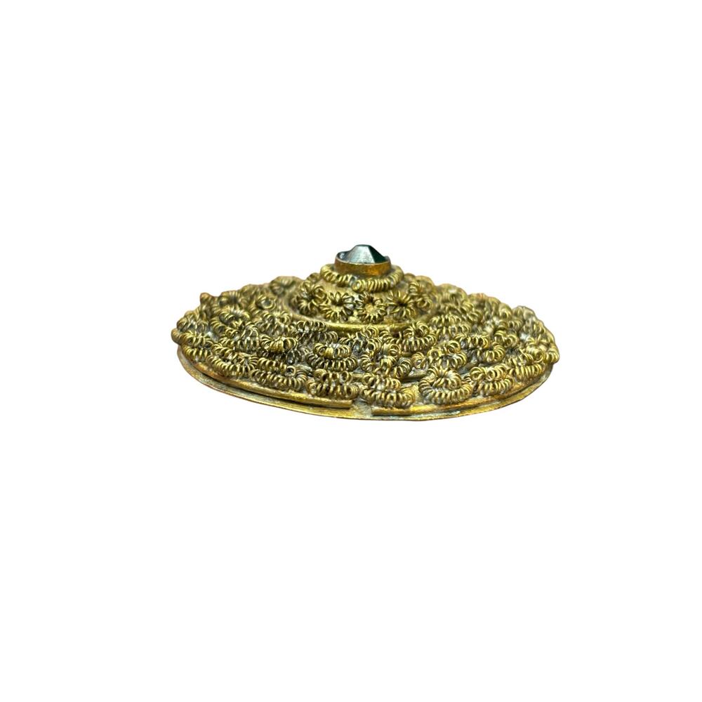 Antique Gold Tone Filigree Brooch Green Rhinestone C Clasp Victorian Pin - Picture 2 of 9